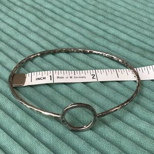 Silpada hammered open circle bracelet